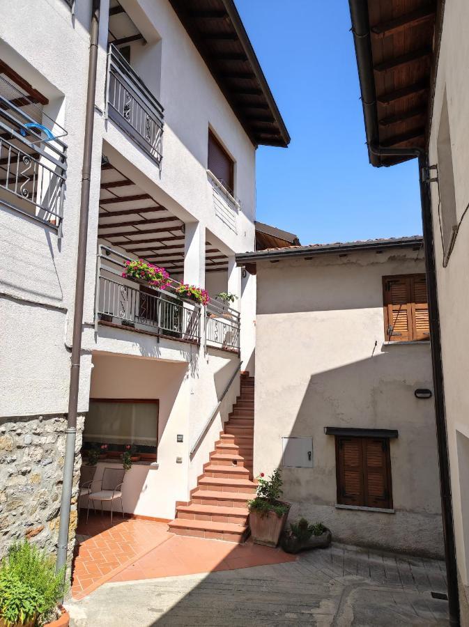 Appartamenti La Terrazza Pasturo Exterior foto