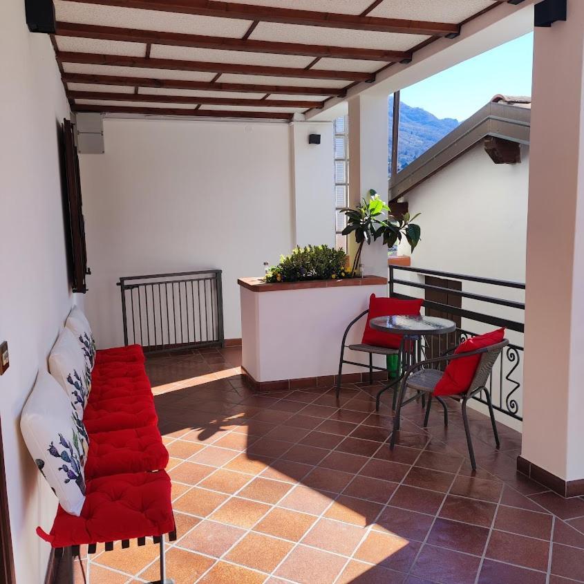 Appartamenti La Terrazza Pasturo Exterior foto